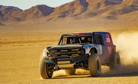 2019 Ford Bronco R Concept Front Wallpapers 450x275 (3)