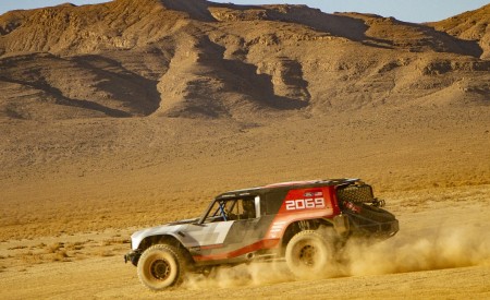 2019 Ford Bronco R Concept Side Wallpapers 450x275 (4)