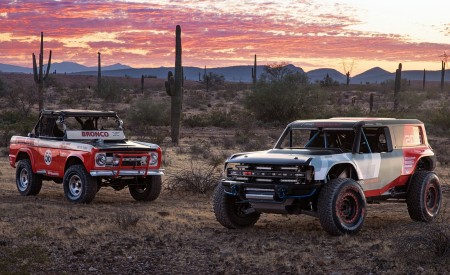 2019 Ford Bronco R Concept and Classic Bronco Wallpapers 450x275 (21)