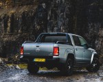 2019 Volkswagen Amarok Black Edition (UK-Spec) Rear Three-Quarter Wallpapers 150x120 (28)