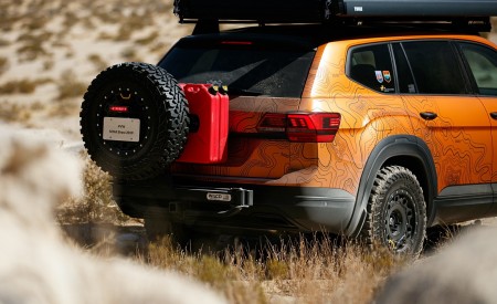2019 Volkswagen Atlas Adventure Concept Detail Wallpapers 450x275 (15)