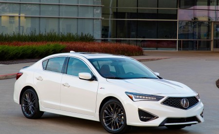 2020 Acura ILX A-Spec Front Three-Quarter Wallpapers 450x275 (15)