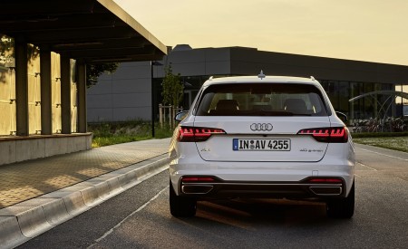 2020 Audi A4 Avant g-tron (Color: Glacier White) Rear Wallpapers 450x275 (9)