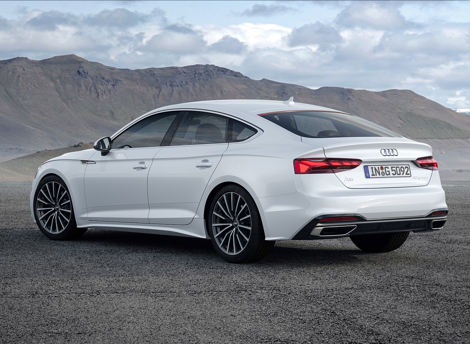 2020 Audi A5 Sportback g-tron (Color: Glacier White) Rear Three-Quarter Wallpapers #5 of 10