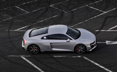 2020 Audi R8 V10 RWD Coupe (Color: Florett Silver) Top Wallpapers 450x275 (132)