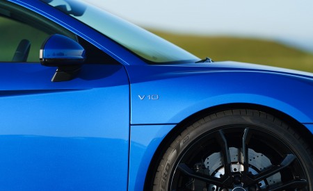 2020 Audi R8 V10 RWD Coupe (UK-Spec) Detail Wallpapers 450x275 (60)