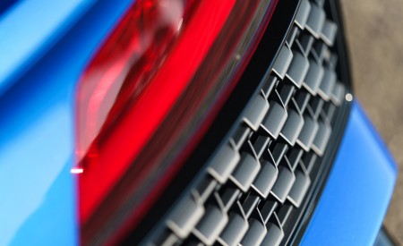 2020 Audi R8 V10 RWD Coupe (UK-Spec) Detail Wallpapers 450x275 (82)