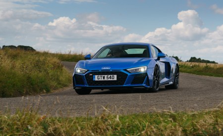 2020 Audi R8 V10 RWD Coupe (UK-Spec) Front Wallpapers  450x275 (23)