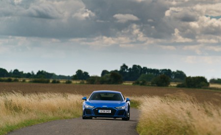 2020 Audi R8 V10 RWD Coupe (UK-Spec) Front Wallpapers 450x275 (26)