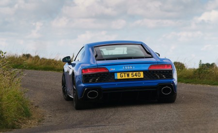 2020 Audi R8 V10 RWD Coupe (UK-Spec) Rear Wallpapers 450x275 (44)