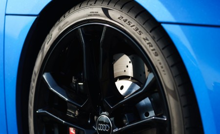 2020 Audi R8 V10 RWD Coupe (UK-Spec) Wheel Wallpapers 450x275 (69)