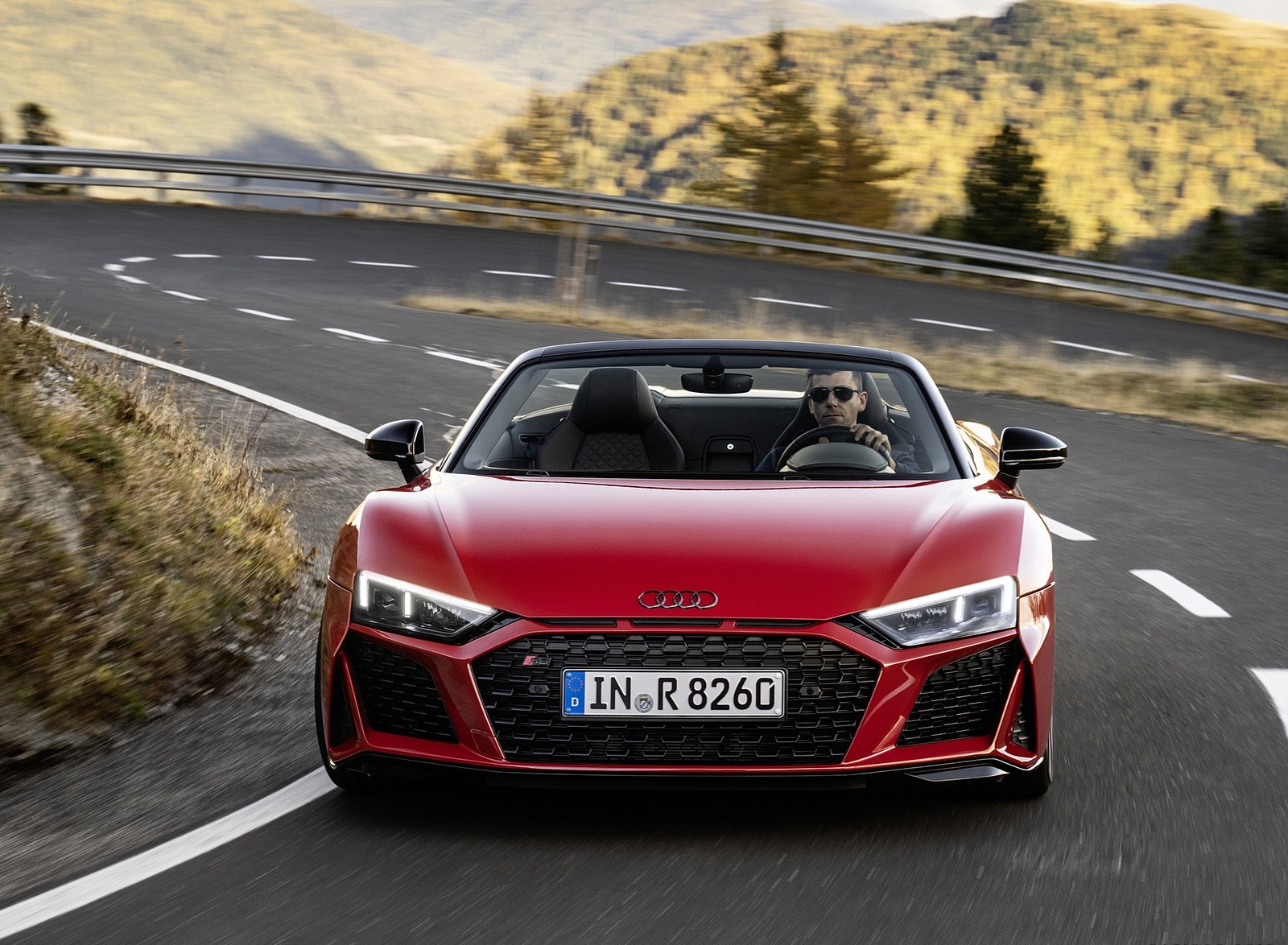 2020 Audi R8 V10 RWD Spyder (Color: Tango Red) Front Wallpapers (3)