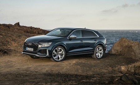2020 Audi RS Q8 (Color: Galaxy Blue) Front Three-Quarter Wallpapers 450x275 (49)