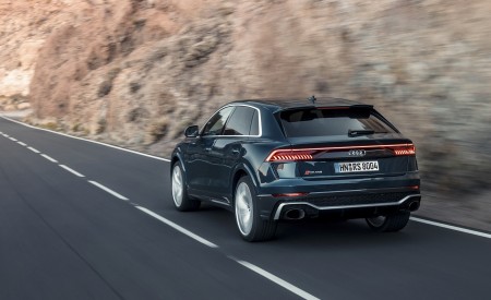 2020 Audi RS Q8 (Color: Galaxy Blue) Rear Three-Quarter Wallpapers 450x275 (46)