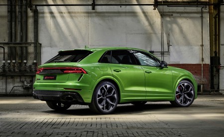 2020 Audi RS Q8 Rear Three-Quarter Wallpapers 450x275 (184)