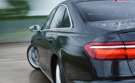 2020 Audi S8 (UK-Spec) Detail Wallpapers  450x275 (28)