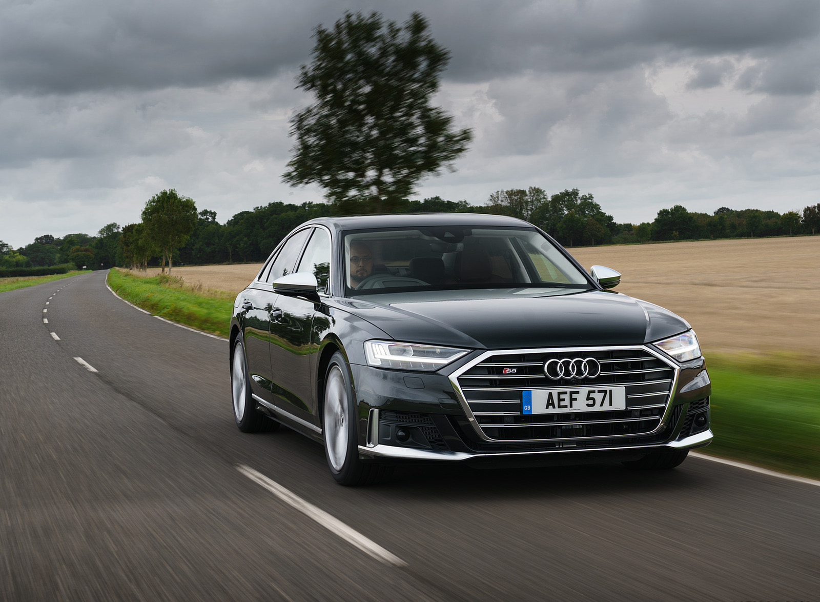2020 Audi S8 (UK-Spec) Front Wallpapers (8)