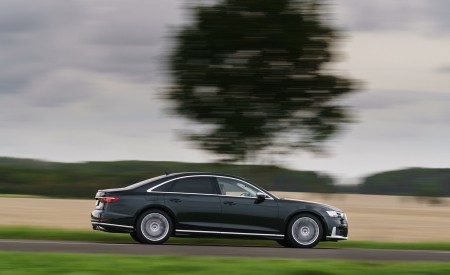 2020 Audi S8 (UK-Spec) Side Wallpapers 450x275 (19)