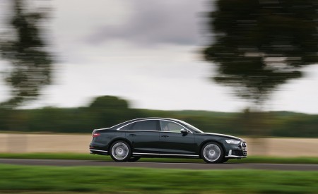 2020 Audi S8 (UK-Spec) Side Wallpapers  450x275 (20)