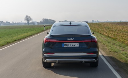 2020 Audi e-tron Sportback (Color: Plasma Blue) Rear Wallpapers 450x275 (21)