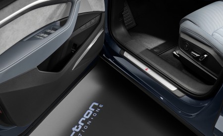 2020 Audi e-tron Sportback Ground Projection Wallpapers 450x275 (85)