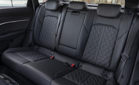 2020 Audi e-tron Sportback Interior Rear Seats Wallpapers 450x275 (12)