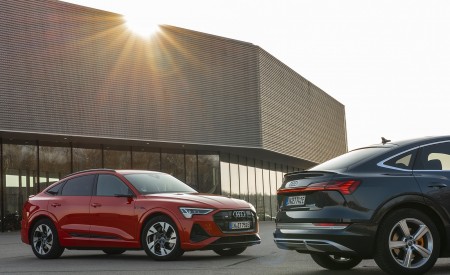 2020 Audi e-tron Sportback Wallpapers 450x275 (39)