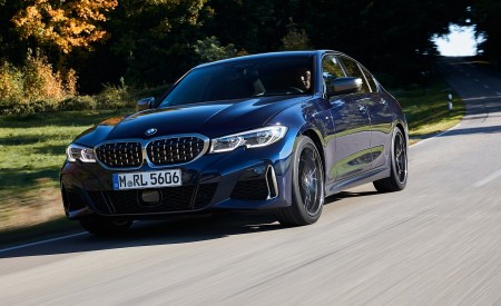 2020 BMW M340i Sedan (Color: Tanzanite Blue Metallic) Front Three-Quarter Wallpapers 450x275 (14)