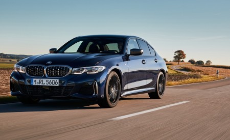 2020 BMW M340i Sedan (Color: Tanzanite Blue Metallic) Front Three-Quarter Wallpapers 450x275 (5)
