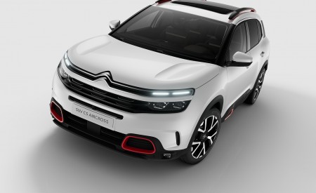2020 Citroen C5 Aircross Hybrid Front Three-Quarter Wallpapers  450x275 (58)