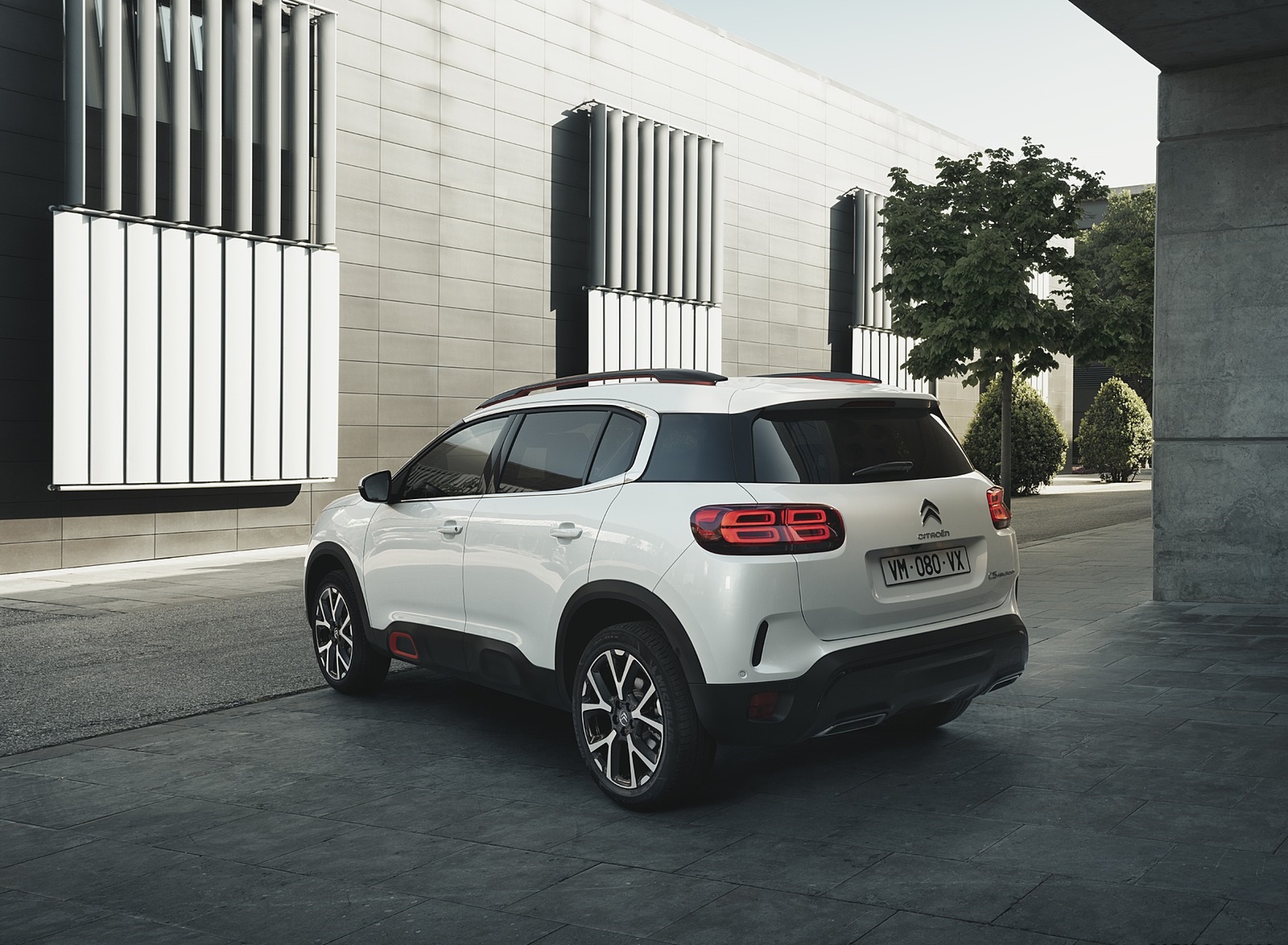 2020 Citroen C5 Aircross Hybrid Rear Three-Quarter Wallpapers  (9)