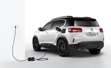 2020 Citroen C5 Aircross Hybrid Rear Three-Quarter Wallpapers 450x275 (67)