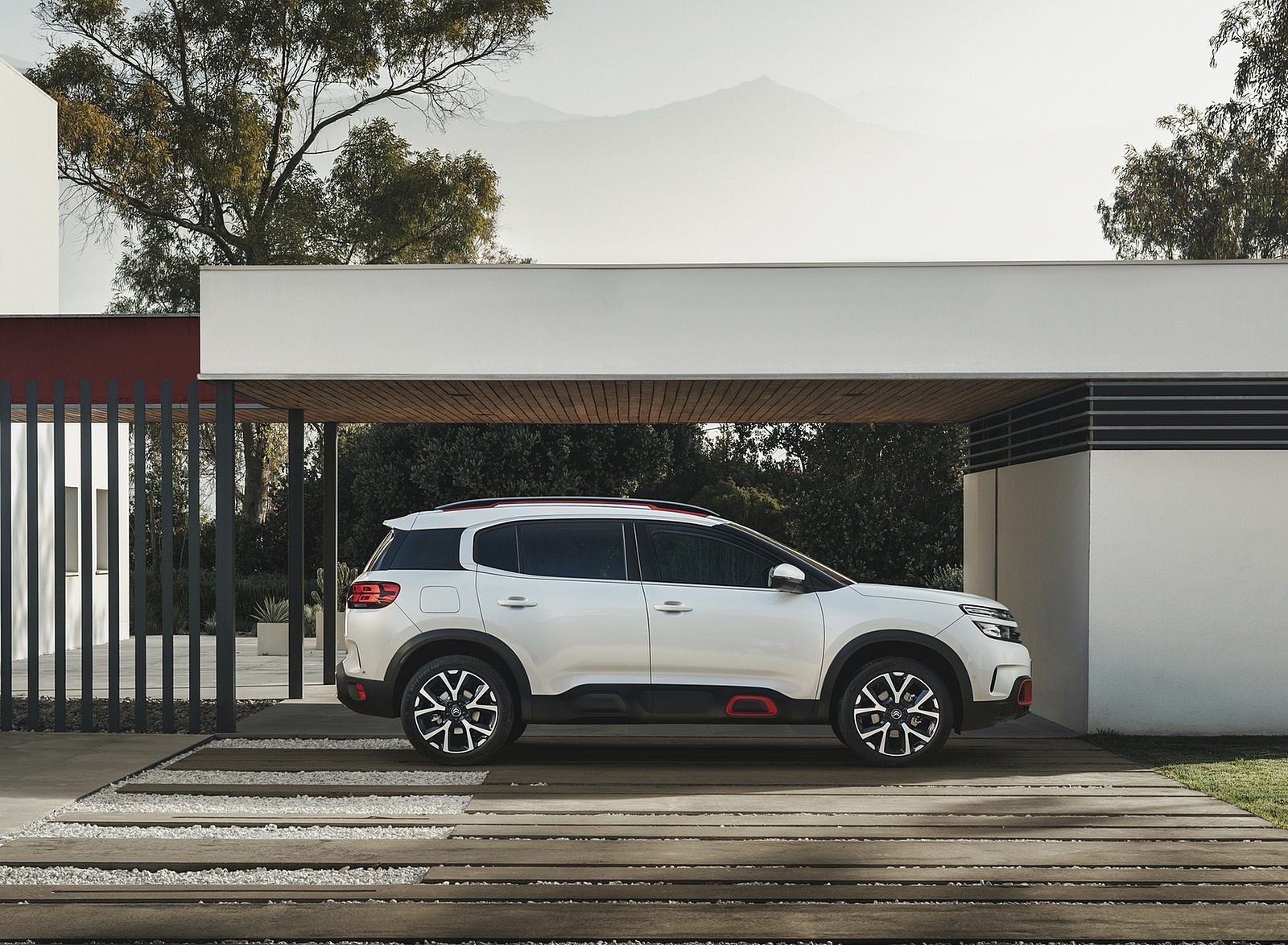 2020 Citroen C5 Aircross Hybrid Side Wallpapers (12)