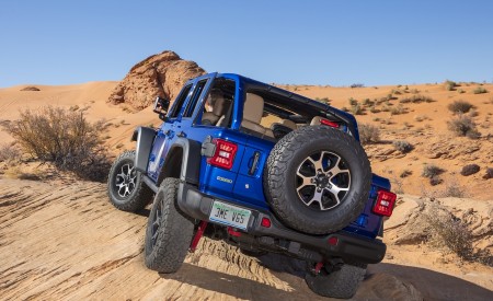 2020 Jeep Wrangler Rubicon EcoDiesel Off-Road Wallpapers 450x275 (17)