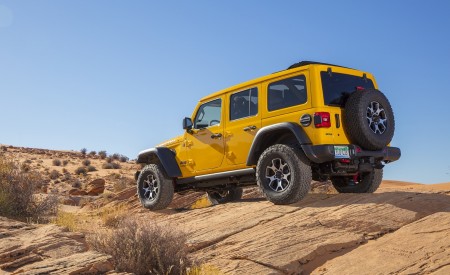2020 Jeep Wrangler Rubicon EcoDiesel Rear Three-Quarter Wallpapers 450x275 (68)