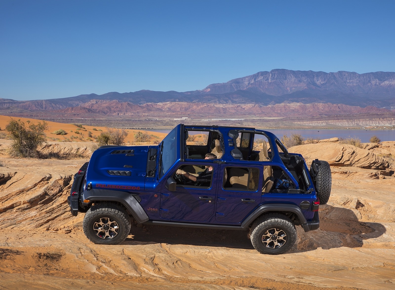 2020 Jeep Wrangler Rubicon EcoDiesel Side Wallpapers (12)