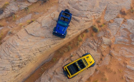 2020 Jeep Wrangler Rubicon EcoDiesel Wallpapers 450x275 (49)