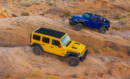2020 Jeep Wrangler Rubicon EcoDiesel Wallpapers 450x275 (50)