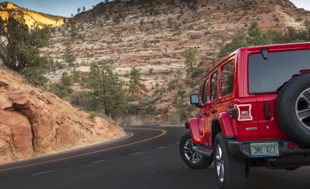 2020 Jeep Wrangler Sahara EcoDiesel Detail Wallpapers 450x275 (121)