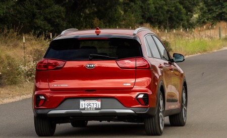 2020 Kia Niro Hybrid Rear Wallpapers 450x275 (12)