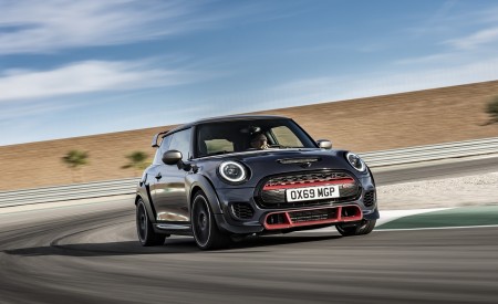 2020 MINI John Cooper Works GP Front Wallpapers 450x275 (8)