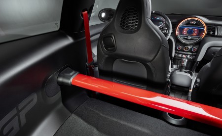 2020 MINI John Cooper Works GP Interior Detail Wallpapers 450x275 (33)
