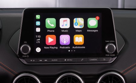 2020 Nissan Sentra Central Console Wallpapers 450x275 (64)