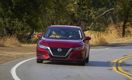 2020 Nissan Sentra Front Wallpapers 450x275 (2)