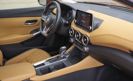 2020 Nissan Sentra Interior Wallpapers 450x275 (31)