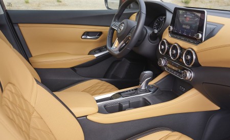 2020 Nissan Sentra Interior Wallpapers 450x275 (29)