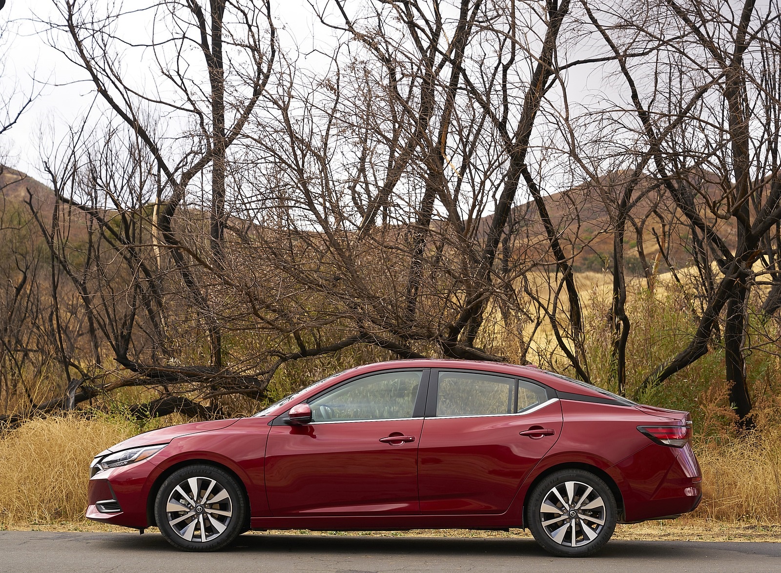 2020 Nissan Sentra Side Wallpapers (11)