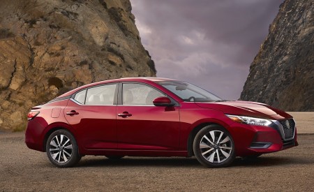 2020 Nissan Sentra Side Wallpapers 450x275 (14)