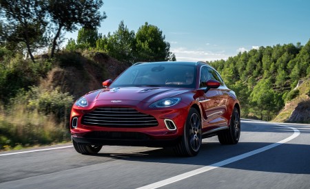 2021 Aston Martin DBX Front Three-Quarter Wallpapers 450x275 (85)