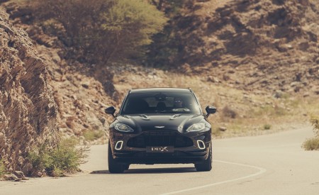 2021 Aston Martin DBX Front Wallpapers 450x275 (32)